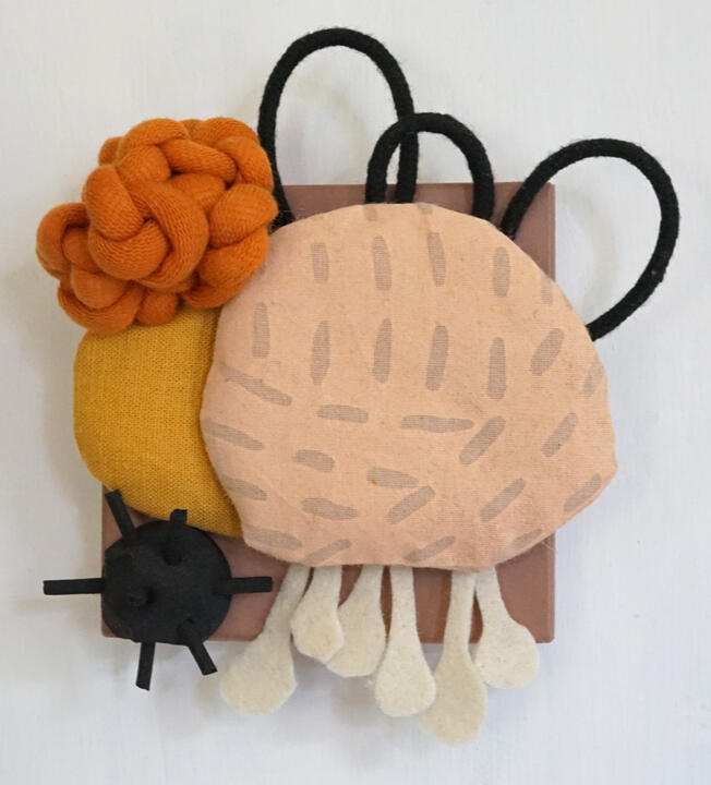 Mini sculpture by Tamara Bagnell